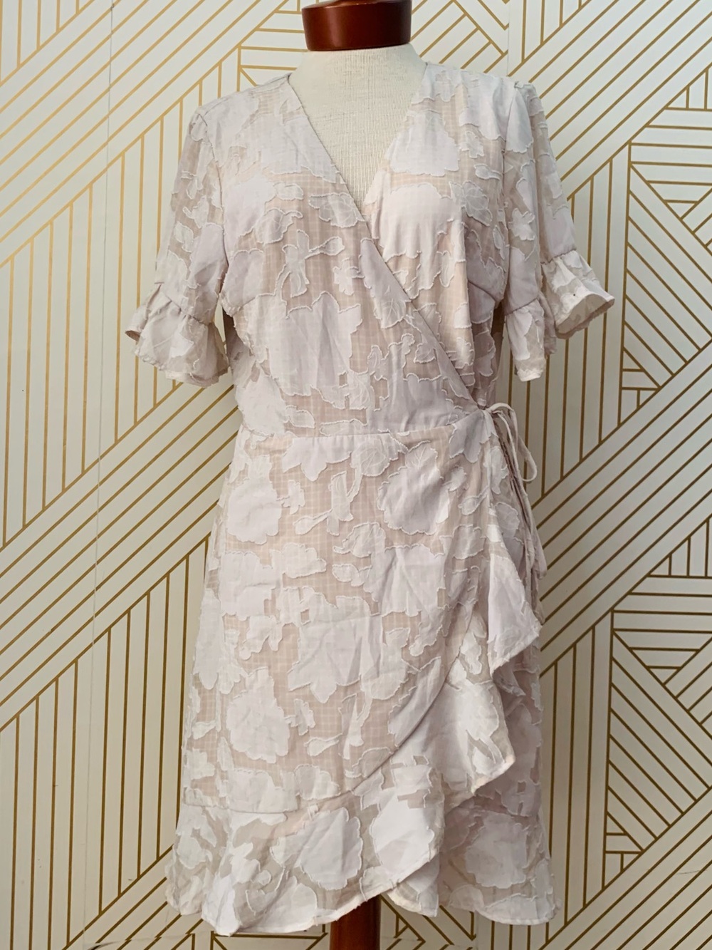 Gilli Floral window pane grid burnout ruffle hem wrap dress cottagecore boho L
